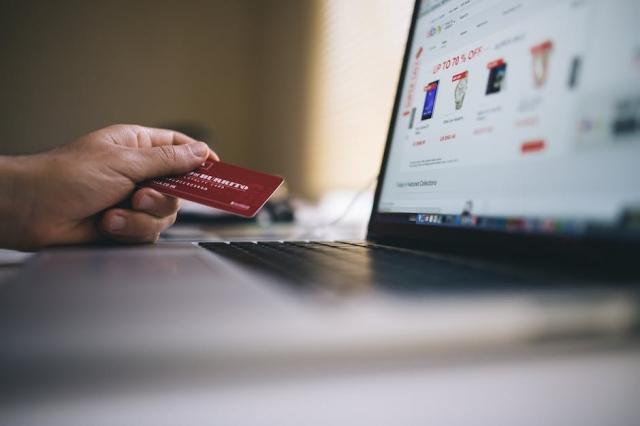 Shopify online development – what is this all about?